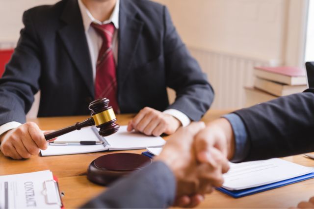 why-hiring-an-attorney-is-essential-in-these-4-situations