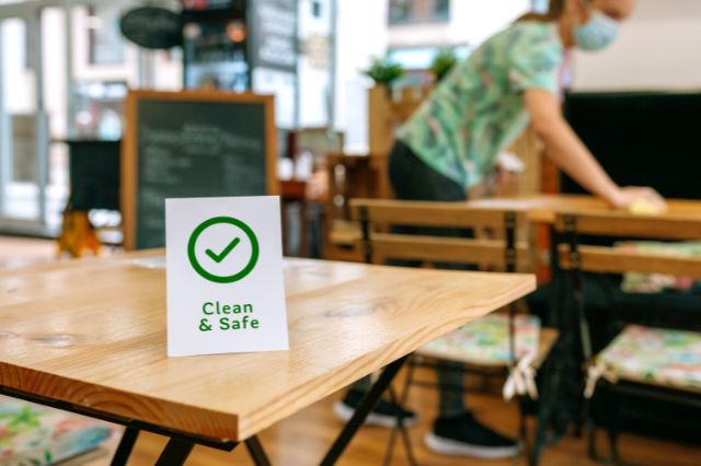 sure-signs-that-your-favorite-restaurant-is-clean-and-hygienic