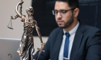 Facing Criminal Charges Ways the Right Lawyer Will Help