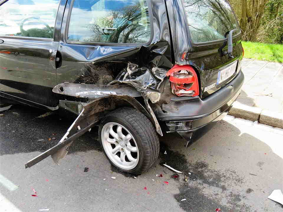 How to Maximize Your Car Accident Settlement and Avoid Getting Lowballed