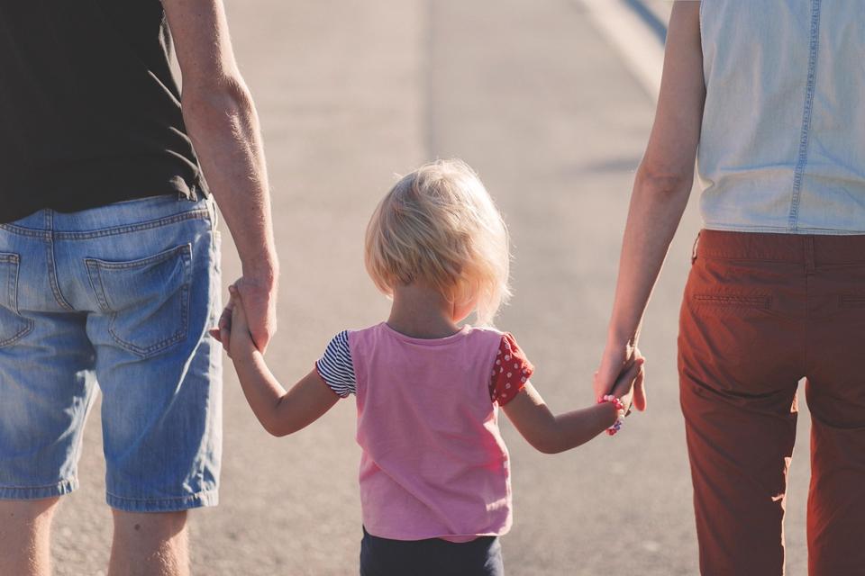 Message You Sent at 11 p.m. May Show Up in Court Co-Parenting Apps vs. Everyday Texts as Evidence